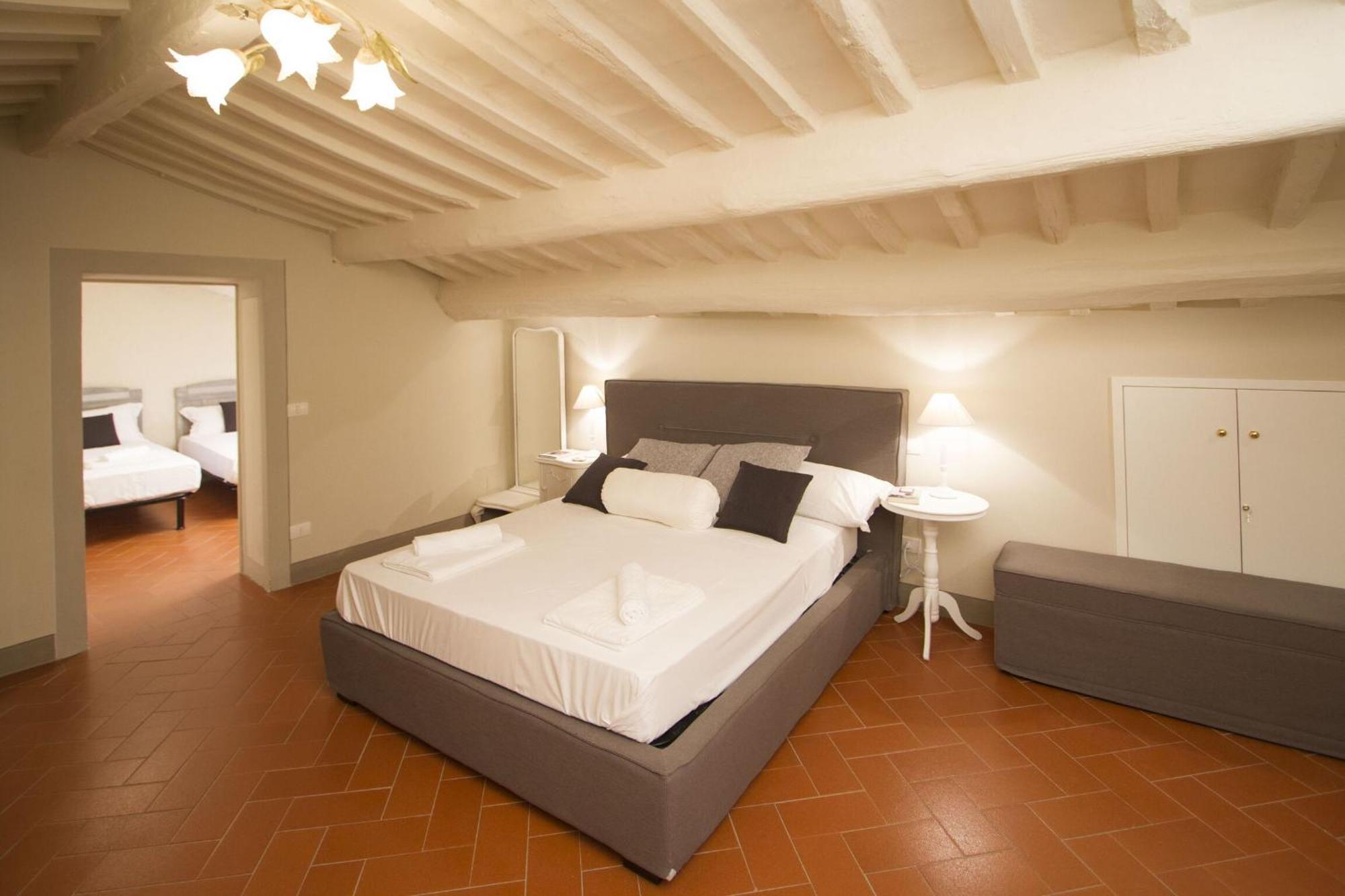 Cortona Suite Bed & Breakfast 2*